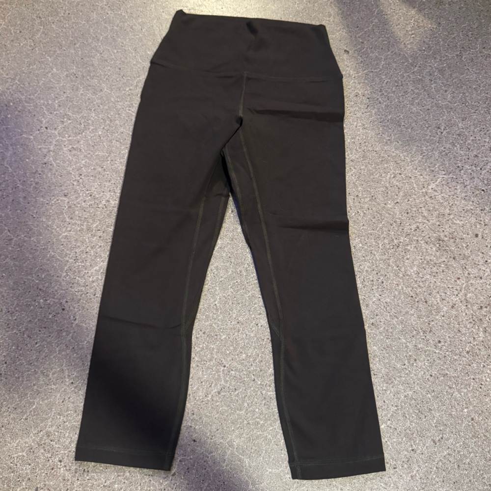 Capri Dark Green Woman’s Leggings